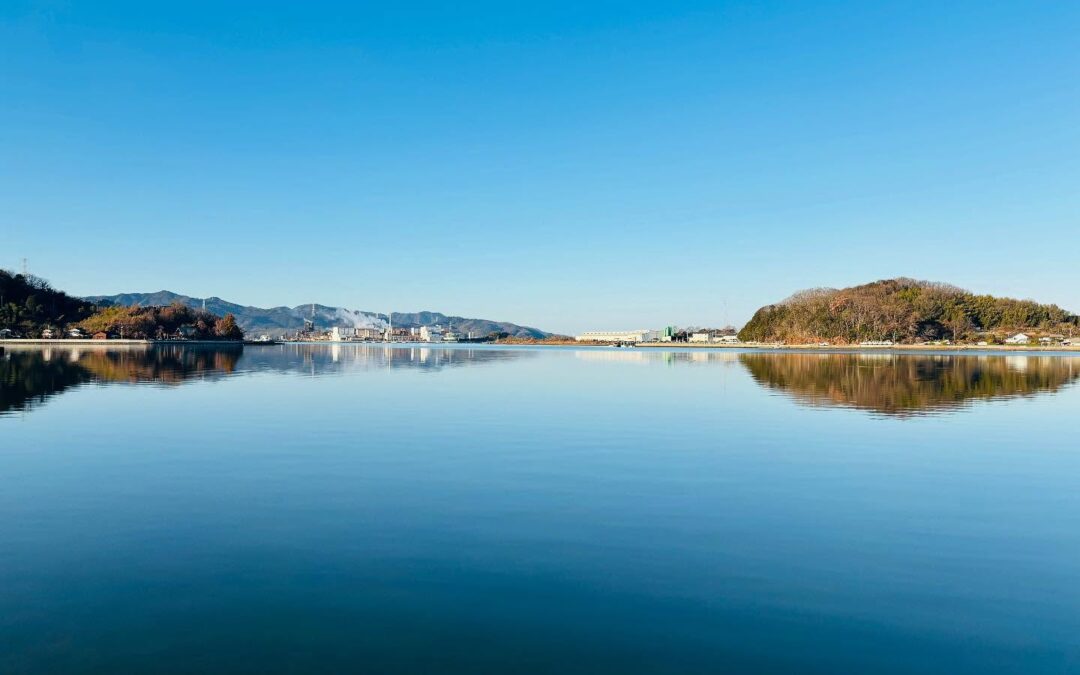 明けましておめで水門BAY